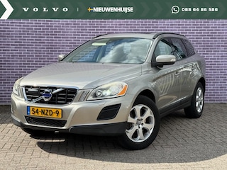 Volvo XC60 2.0T Kinetic Adaptieve cruise Control | Dodehoek detectie | Elektrisch bedienbaar panorama dak | Bi Xenon | Verwarmde voorstoelen | Trekhaak | Camera |