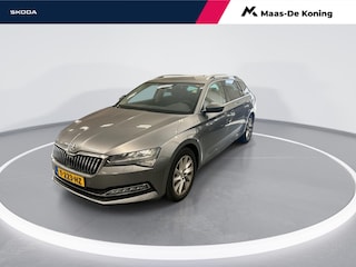 Skoda Superb Combi 1.5 TSI 150pk DSG ACT Business Edition Plus · Camera · Keyless · Apple/Android Car Play · Navigatie · Cruise Control · Elek. bestuurdersstoel · 17'' Inch · Garantie t/m 10-07-2027 of 100.000km