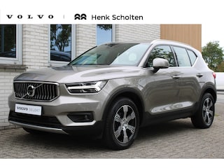Volvo XC40 T3 Automaat Inscription | Panoramadak | 360° camera | BLIS | Lederen bekleding | Harman Kardon audio | Verwarmde voorstoelen | Verwarmbaar stuurwiel | Adapt. Cruise Control | Glazen pook