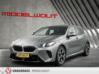 BMW 120 M Sport/Pano/DAB/BTW/M-Onderst/LED/El.Sportstoelen