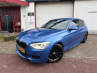 BMW 120d Business M Sport |LUXE UITV|ESTORIL BLUE |HAND SCHAKEL| 17 INCH LM VLGN|