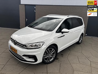 Volkswagen Touran 1.5 TSI Comfortline Business 7p| Zeer weinig km s in Nieuwstaat