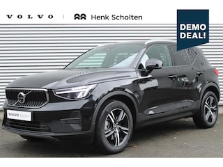 Volvo XC40 B3 Automaat Essential Edition | Lichtmetalen velgen 5-spaaks 18" | Onyx Black Metallic | Extra Getint Glas | Park Assist Voor | Driver Assist | Dodehoekdetectie Met Correctie | Achteruitrij Assistent | Autonomous Emergency Braking | Electronic Climate Controle | Stoel + Stuur Verwarmend |