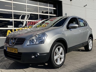 Nissan Qashqai 1.6 Acenta - Panorama dak I Navigatie I Airco I PDC I Achteruit rij camera I Sport velgen I Dealer onderhouden