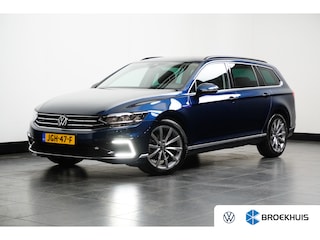 Volkswagen Passat Variant 1.4 TSI PHEV GTE Business | Achteruitrijcamera | Lichtmetalen velgen multi-spaaks 18" | Voorstoelen verwarmd