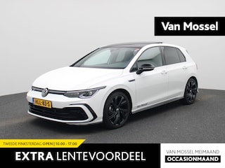 Volkswagen Golf 1.5 eTSI R-Line Business | Panoramadak | Camera | Navigatie | Stoelverwarming | Sfeerverlichting |