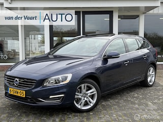 Volvo V60 2.4 D6 AWD Plug-In Hybrid Summum / Leder / Camera