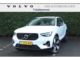 Volvo XC40 1.5 T5 Plug-in hybrid Ultimate Dark | Panoramadak | Leder Blond | Elektrische voorstoelen |