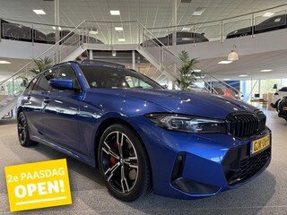 BMW 3-serie Touring 330i M Sportpakket Pro, NL Auto, Panoramadak, H&K