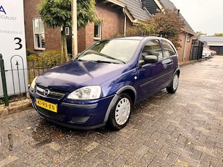 Opel Corsa 1.2-16V Essentia