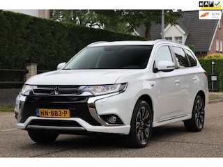 Mitsubishi Outlander 2.0 PHEV instyle+ | NAVI | CLIMA | CRUISE | CAMERA | MOOIE GOED ONDERHOUDEN AUTO |