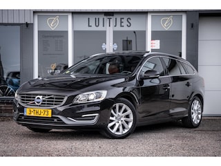 Volvo V60 2.0 D4 181PK AUT8 Summum I Schuifdak I Trekhaak I Camera I Leder I Memory I NL-auto I 2e-eig. I NAP