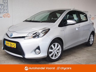 Toyota Yaris 1.5 Full Hybrid Aspiration Camera (APK:Nieuw) Incl.Garantie