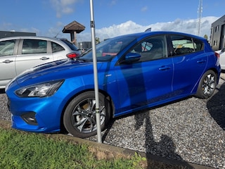 Ford Focus 1.0 ECOBOOST HYBRIDE ST-LINE BUSSINES / Camera / B&amp;O Sound / ECC / NAVIGATIE.