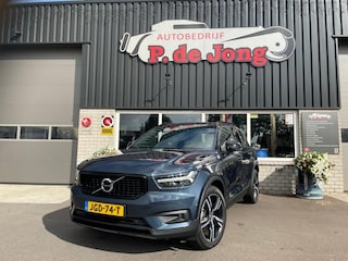 Volvo XC40 2.0 B4 R-DESIGN, Panoramadak, Alcantara, Carplay, Camera, Stoel/stuur verw. 15.986km!