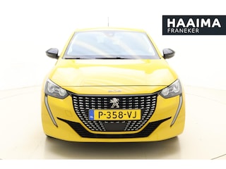 Peugeot 208 1.2 PureTech Allure Pack 100 PK | Handgeschakeld | Camera | Cruise Control | Climate Control | Navigatie | 1e eigenaar | Voorraad