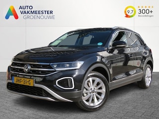 Volkswagen T-Roc 1.5 TSI 150pk DSG-aut. LIFE EDITION / IQ Light / Trekhaak afn.baar / Stoelverw. / 17 Inch / FABRIEKS garantie