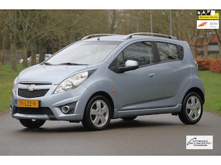 Chevrolet Spark 1.2 16V LT / Airco met climate control / Parkeersensoren / Sportvelgen / Stuurbekrachtiging