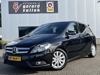 Mercedes-Benz B-klasse 180 Ambition TREKHAAK NAV CRUISE PDC