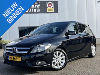 Mercedes-Benz B-klasse 180 Ambition TREKHAAK NAV CRUISE PDC