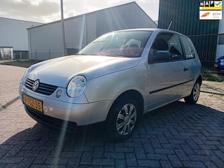 Volkswagen Lupo 1.4i Airco Stuurbekrachtiging El. Ramen Reservewiel El. Afst. Bediening