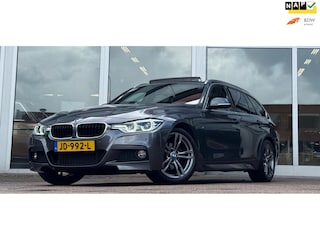 BMW 3-serie Touring 318i M Sport Pano Harman Kardon Trekhaak Leer Led Mooi!