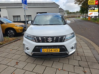 Suzuki Vitara 1.4 Boosterjet Style Smart Hybrid