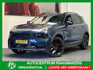Lynk & Co 01 1.5 50 STUKS OP VOORRAAD ! VOL OPTIES ! ACHTERUITRIJCAMERA ADAPTIVE CRUISE CONTROL PANORAMA SCHUIF/KANTELDAK APPLE CARPLAY/ANDROID RIJSTROOKSENSOREN ZEER MOOI !! Brgl