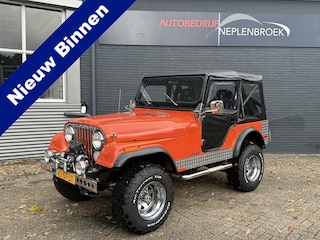 Jeep CJ 5 1979 Jeep CJ 5 Trekhaak 7261 KM APK VRIJ Helemaal gerestaureerd alles is vernieuwd !!