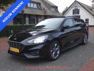 Ford Focus Wagon 1.5 EcoBoost ST Line X ACC/PANODAK/KEYLESS