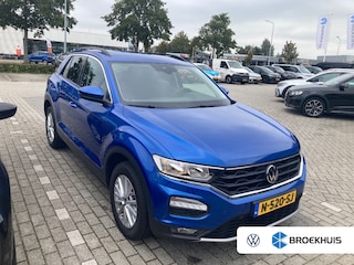 Volkswagen T-Roc 1.0 TSI 115PK Style | Trekhaak | Navigatie | Camera |