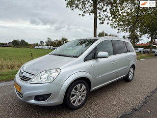 Opel Zafira 1.6 Cosmo Lees Tekst !