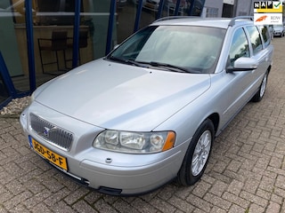 Volvo V70 2.4 Kinetic 170PK Youngtimer