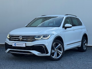 Volkswagen Tiguan 1.4 R-Line Business eHybrid 245PK | Memory Seats | Lederen Bekleding | Stuur & Stoelen Verwarmd | Trekhaak | LED lampen
