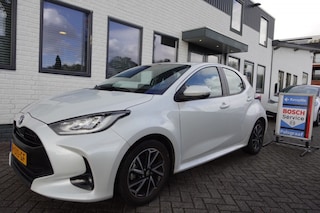 Toyota Yaris 1.5 HYB. DYNAMIC 5 DRS AUTOMAAT