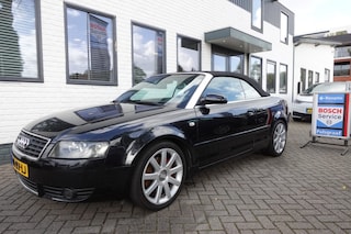 Audi A4 2.4 V6 EXCLUSIVE 6 cil YOUNG TIMER