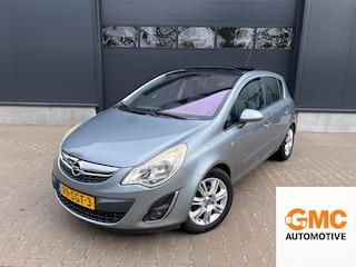 Opel Corsa 1.4-16V Cosmo Panoramadak Stoelverw Airco