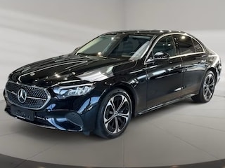 Mercedes-Benz E-klasse 300e AVANTGARDE ** LED, DISTR, DODE HOEK, MB PATTERN, AMBIENTE ** 1e EIG - € 21.000,= onder NP - UNFALLFREI ** ** INFORMEER OOK NAAR ONZE AANTREKKELIJKE FINANCIAL-LEASE TARIEVEN **
