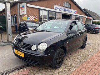 Volkswagen Polo 1.4-16V Athene