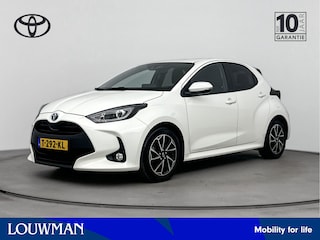 Toyota Yaris 1.5 Hybrid Dynamic Limited | Stoel-/Stuurverwarming | Lichtmetalen Velgen | Apple Carplay/Android Auto | Mistlampen |