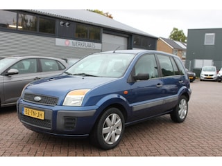 Ford Fusion 1.4-16V Champion