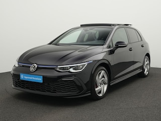 Volkswagen Golf 1.4 245 pk DSG eHybrid GTE | Panoramadak | IQ Light | Navigatie | Adaptive Cruise | Parkeersensoren voor/achter