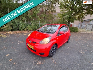 Toyota Aygo 1.0-12V Access LEUKE AUTO RIJDT EN SCHAKELT GOED
