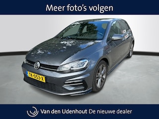 Volkswagen Golf 1.0 TSI 110pk Highline Business R / Navigatie / LED / Camera / Trekhaak