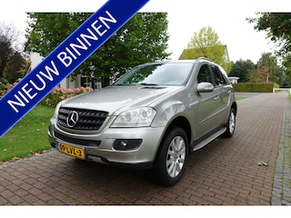 Mercedes-Benz M-klasse 350 V6 | YOUNGTIMER! | Trekhaak | Stoelverw. | Schuif/Kanteldak | NAVI | Leder |