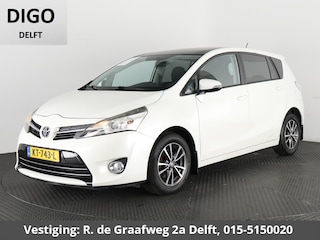 Toyota Corolla Verso 1.8 VVT-i Aspiration 7p. | 7-persoons | Trekhaak | Panoramadak | Stoelverwarming | Camera