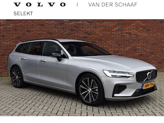 Volvo V60 T6 350PK Plug-in hybrid AWD Plus Dark | H&K audio | Trekhaak | 360 camera |