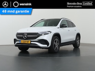 Mercedes-Benz EQA 250 Business Solution AMG 67 kWh | Night | Panoramadak | Stoelverwarming | Sfeerverlichting | Achteruitrijcamera |