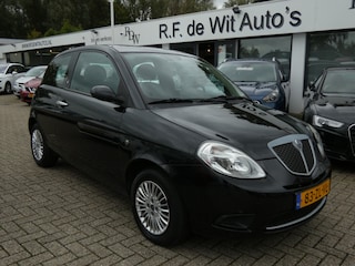 Lancia Ypsilon 1.2 Argento Nwe APK