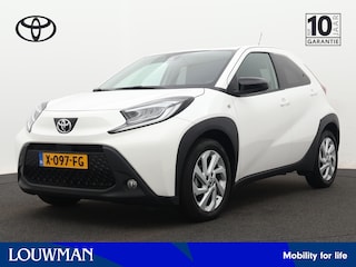 Toyota Aygo 1.0 First Edition Limited | Stoelverwarming | LM Velgen | Privacy Glass |